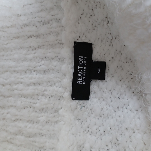 Kenneth Cole White Sweater Size S - Picture 4 of 5
